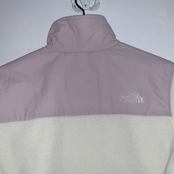 The North Face Denali 2 white and lavender jacket - Picture 8 of 14